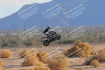 media/Dec-16-2023-CVMA (Sat) [[bb38a358a2]]/Race 9 500 Supersport-350 Supersport/